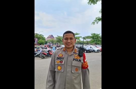 Tulis Disertasi Bom Surabaya, AKBP Dedy Tabrani Raih Gelar Doktoral Tercepat